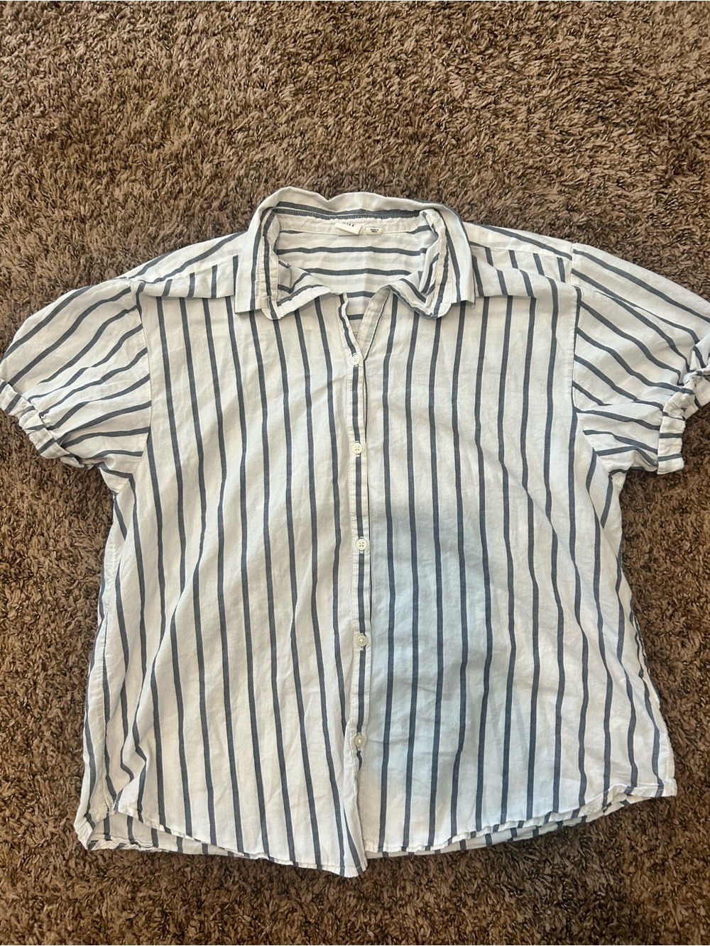 Women’s 100% Cotton Gap button up